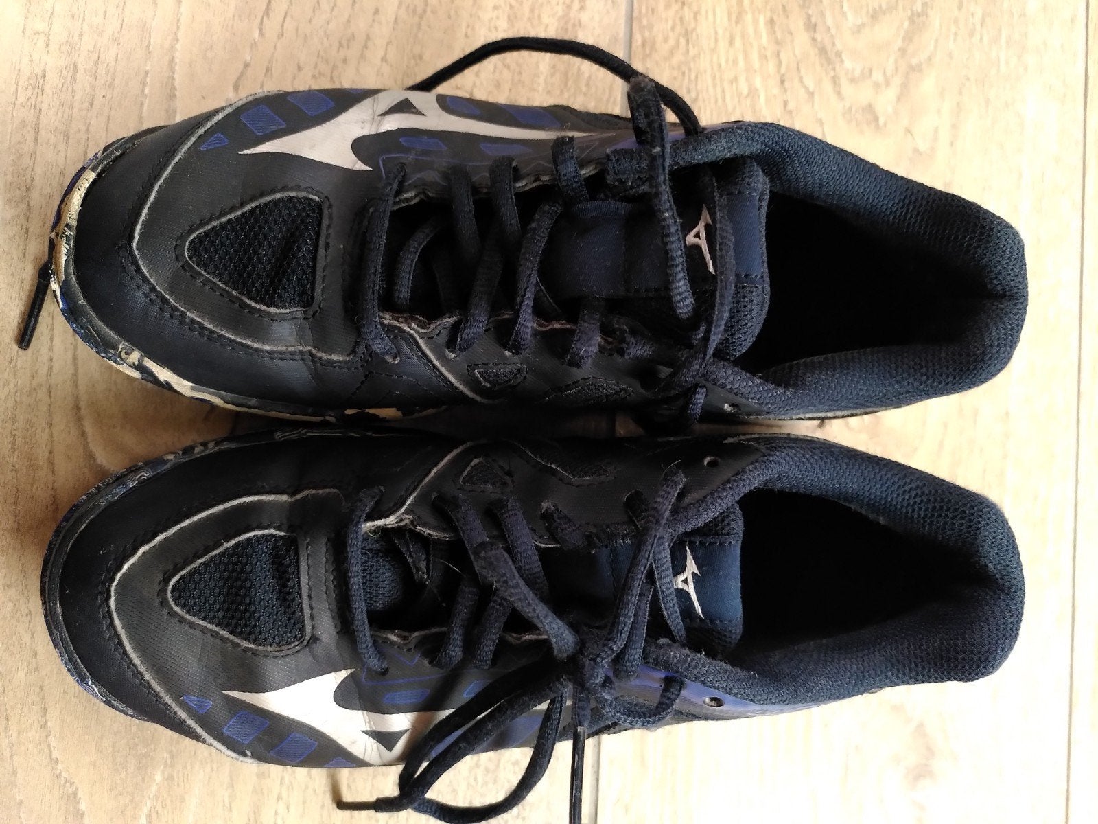 Kunstgrasschoenen Mizuno maat 37, Ophalen, Gebruikt, Schoenen