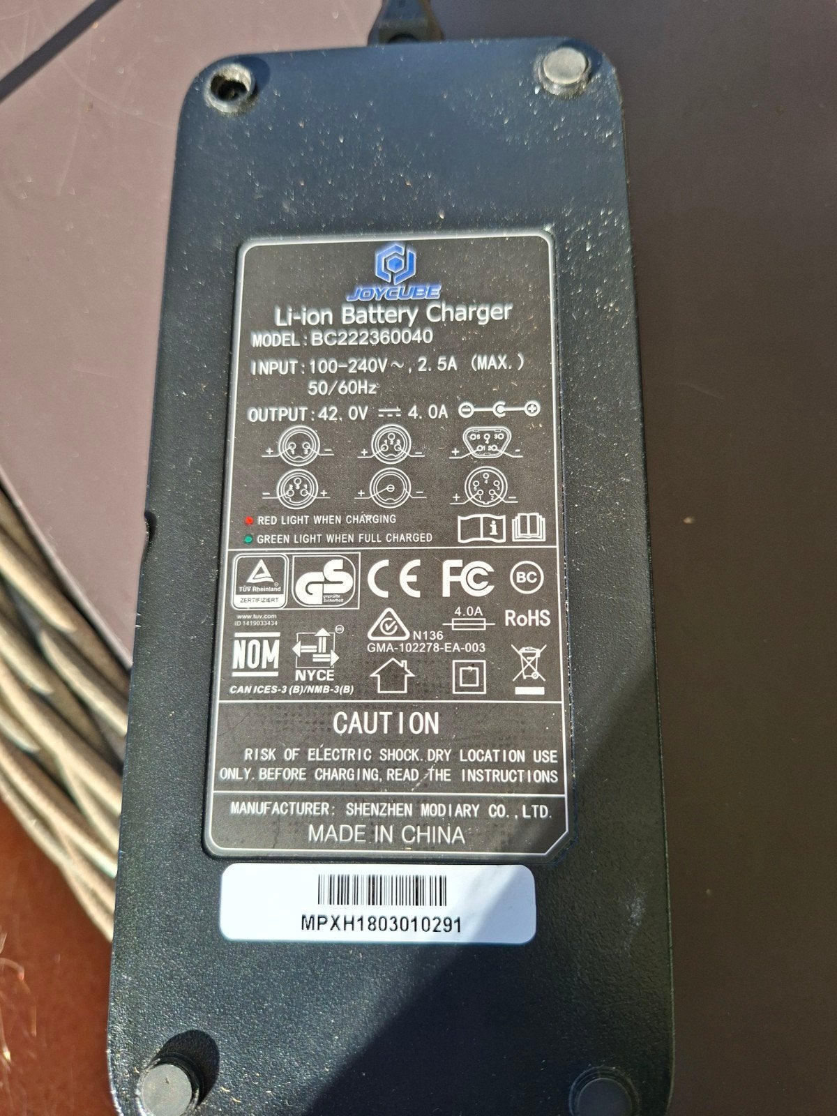 Stella e-bike oplader Joycube 42.0V 4.0A, Ophalen, Zo goed als nieuw
