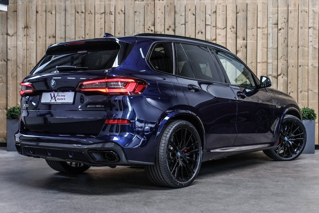 BMW X5 XDrive45e M-Sport *Pano*M-Stoelen*Achteras-Besturing*, Gebruikt, 394 pk, Blauw, Adaptive Cruise Control