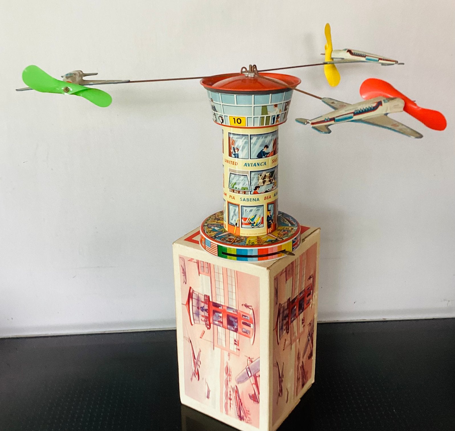 1960 blikken Vliegtoren,Tower, #5100,Schopper W.Germany,OVP, Antiek en Kunst, Antiek | Speelgoed, Ophalen