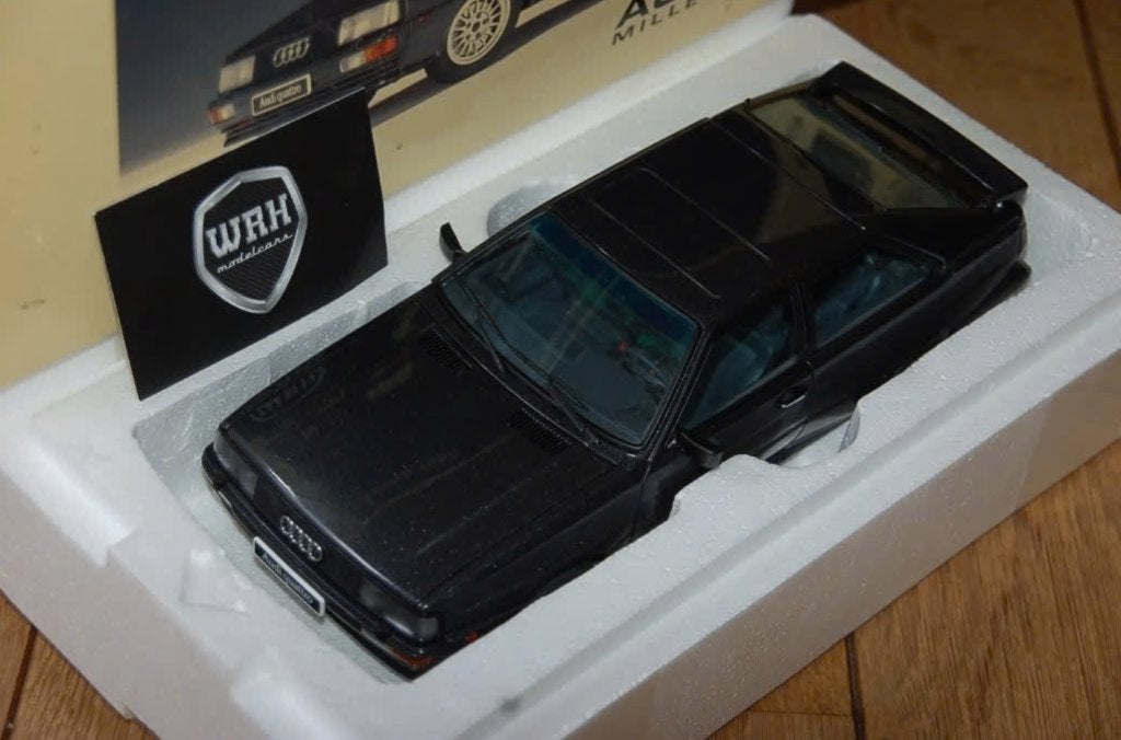 1:18 AUDI QUATTRO LWB satinblack Autoart 70301 in box WRH, Verzenden, Zo goed als nieuw, Auto, Autoart