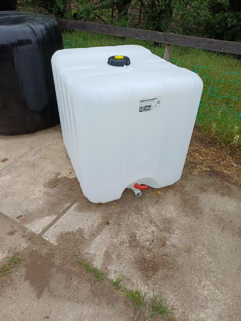 Ibc kunstof vaten met kraan, 150 liter of meer, Ophalen