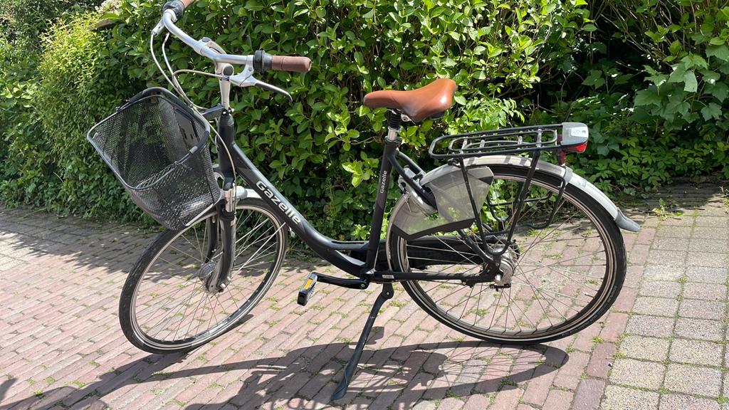 Gezelle orange plus damesfiets, Ophalen, Gebruikt