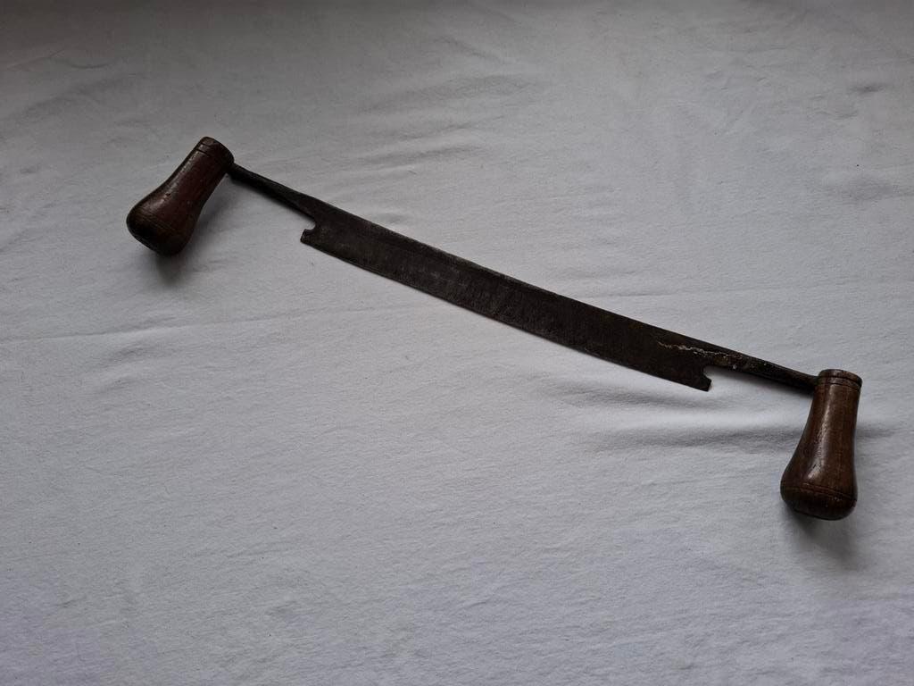 Oude boomschorsmes/trekmes, Antiek en Kunst, Antiek | Gereedschap en Instrumenten, Ophalen of Verzenden