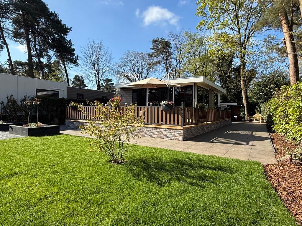 Recreatiewoning te koop te Harderwijk op een royale boskavel, Huizen en Kamers, Recreatiewoningen te koop, Chalet, Gelderland