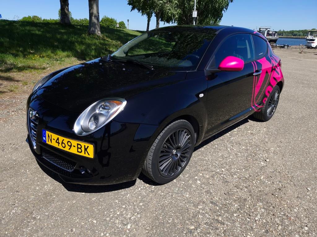 Alfa Romeo MiTo 1.4 57KW  uniek!!!, Auto's, Voorwielaandrijving, Stof, Zwart, 4 cilinders