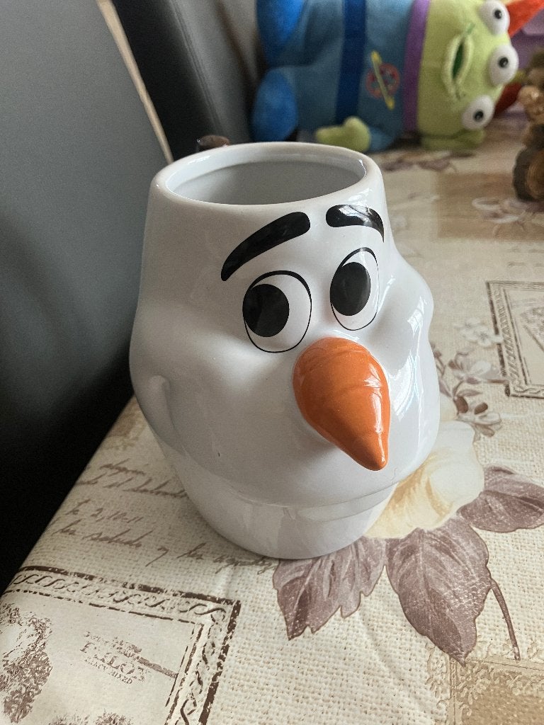 Mok Olaf ( Frozen ) Disney Store, Ophalen of Verzenden, Overige figuren, Zo goed als nieuw, Servies