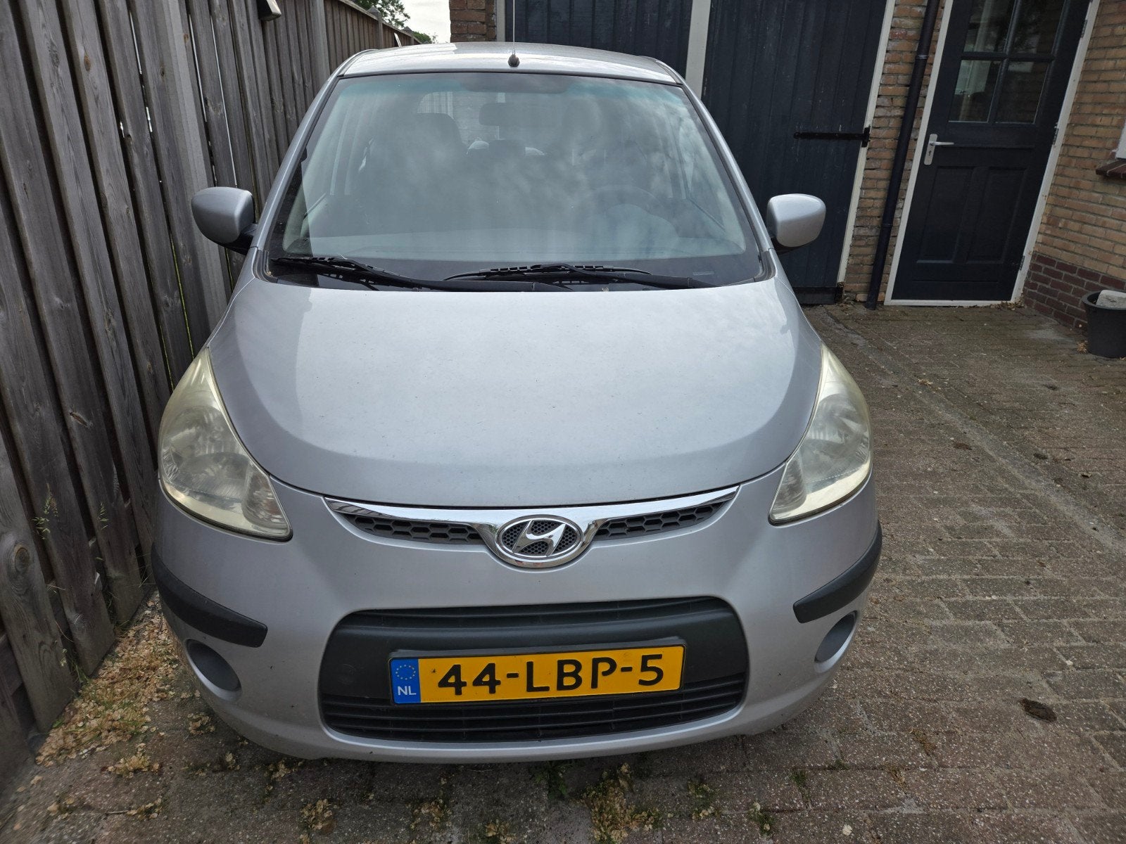 Hyundai i10 1.25 I 5DR 2010 Grijs, Auto's, Voorwielaandrijving, 4 cilinders, 905 kg, Origineel Nederlands