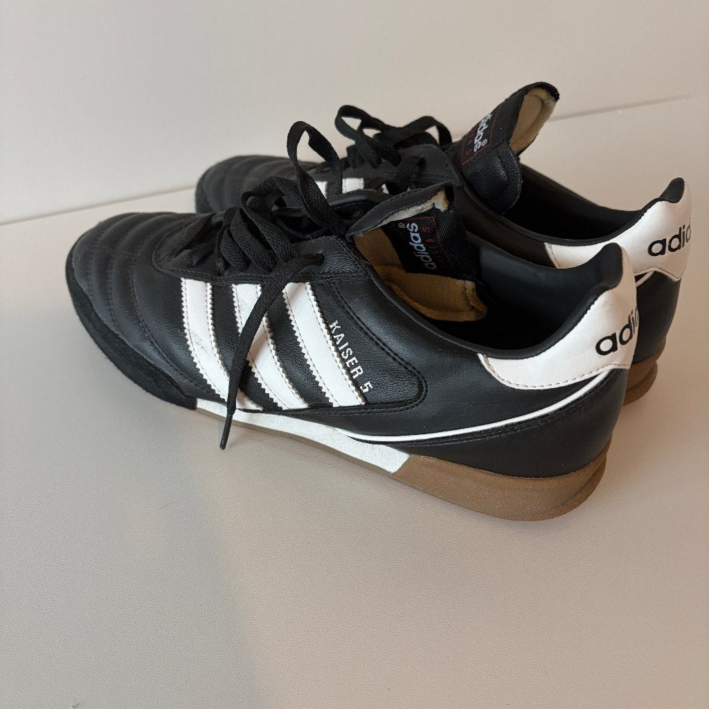Adidas Kaiser 5 Zaalvoetbalschoenen Leer Maat 42, Maat XS of kleiner, Schoenen, Ophalen of Verzenden, Zo goed als nieuw