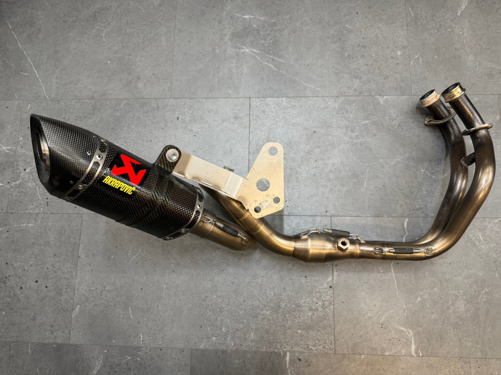 Akrapovic uitlaat Yamaha MT07 MT 07 MT-07 XSR 700 Tracer 700, Ophalen, Gebruikt