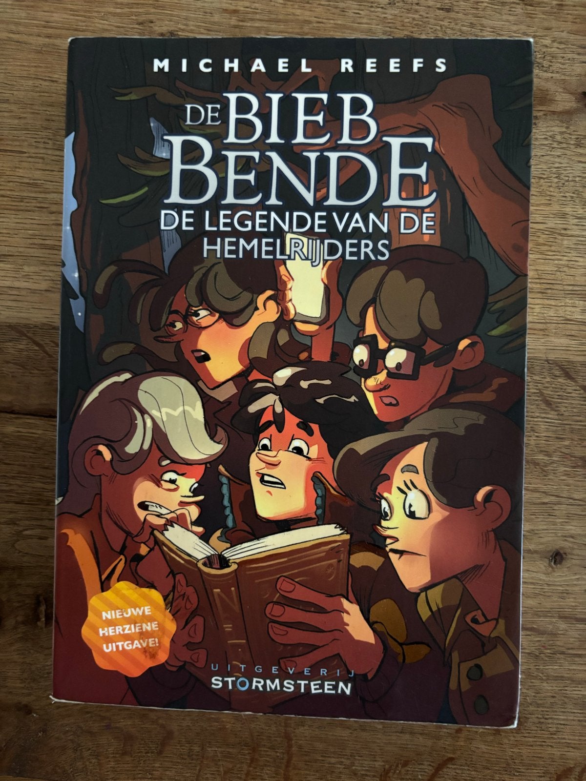 De Biebbende - Complete serie 1-4 Michael Reefs, Ophalen of Verzenden, Zo goed als nieuw, Fictie