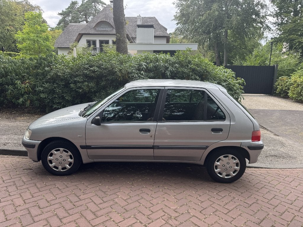 Peugeot 106 1.1 Sketch 2001 Grijs, Auto's, Voorwielaandrijving, Stof, 4 cilinders, 400 kg