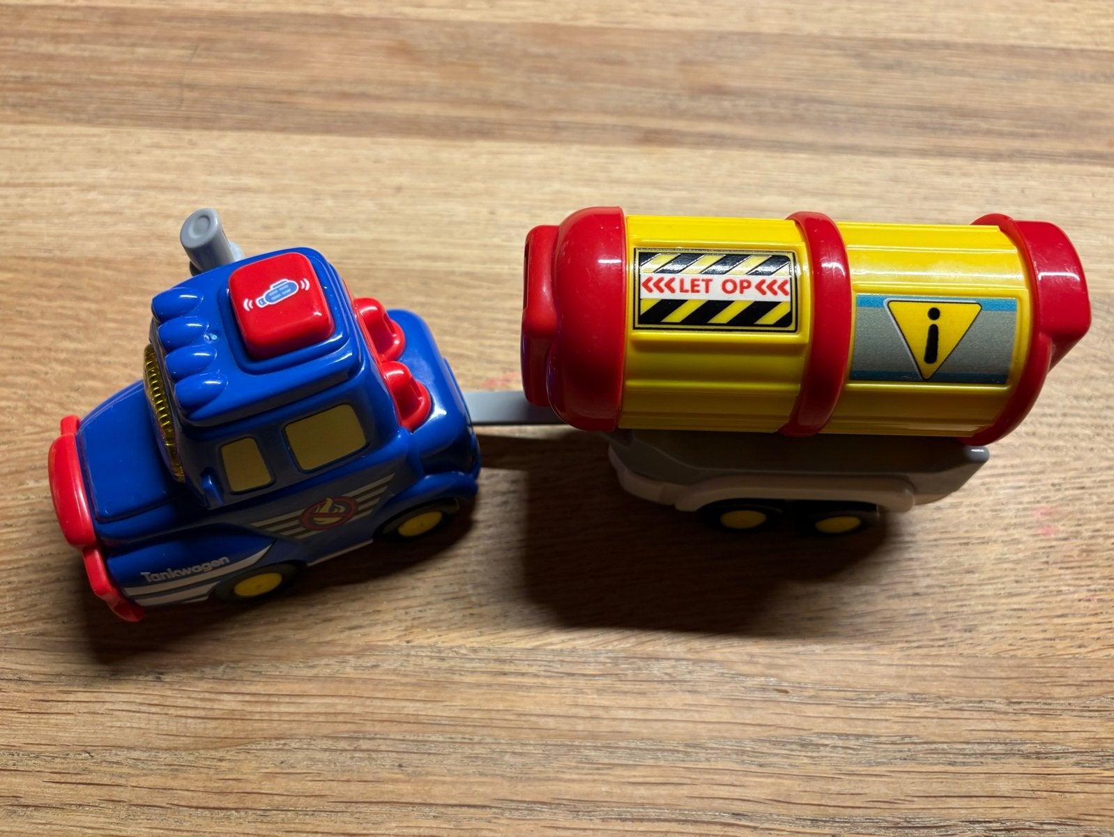 VTech Toet Toet Auto's Tankwagen met aanhanger, Ophalen of Verzenden, Zo goed als nieuw
