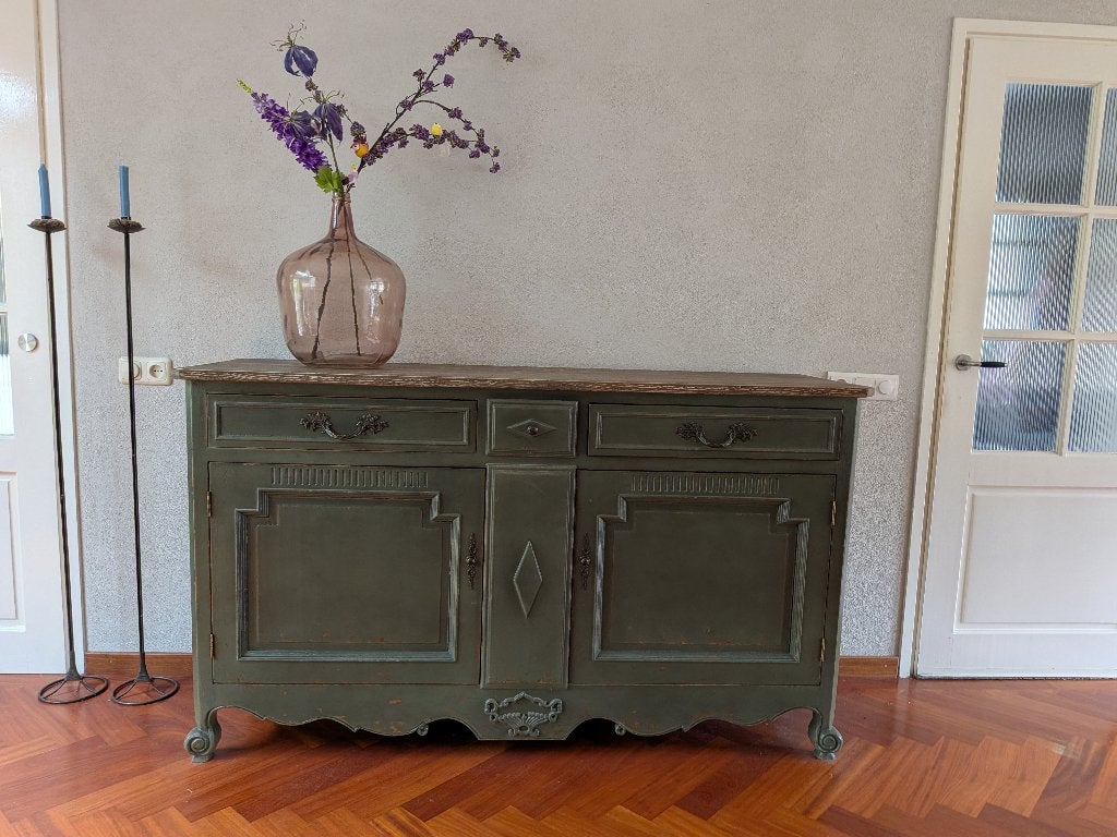 Dressoir, Ophalen, Gebruikt, 150 tot 200 cm, Met deur(en)