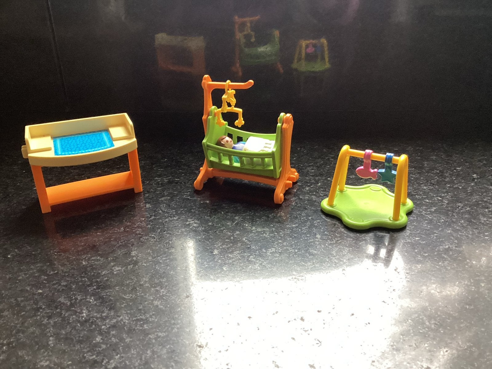 Playmobil Babykamer Set - Wieg, Commode en Speelboog, Ophalen of Verzenden, Zo goed als nieuw, Overige typen