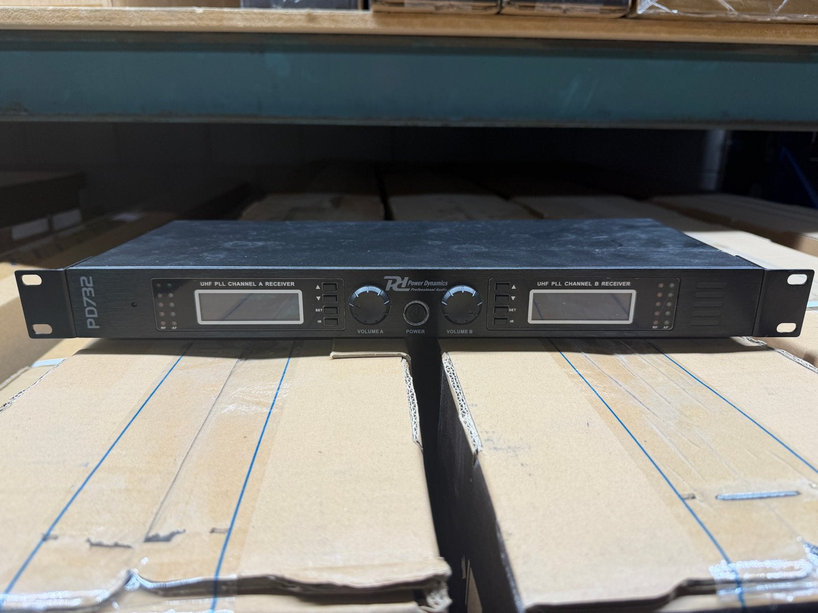 Power Dynamics PD732 UHF PLL Dual Kanaals Ontvanger, Muziek en Instrumenten, Microfoons, Ophalen of Verzenden, Gebruikt, Overige typen
