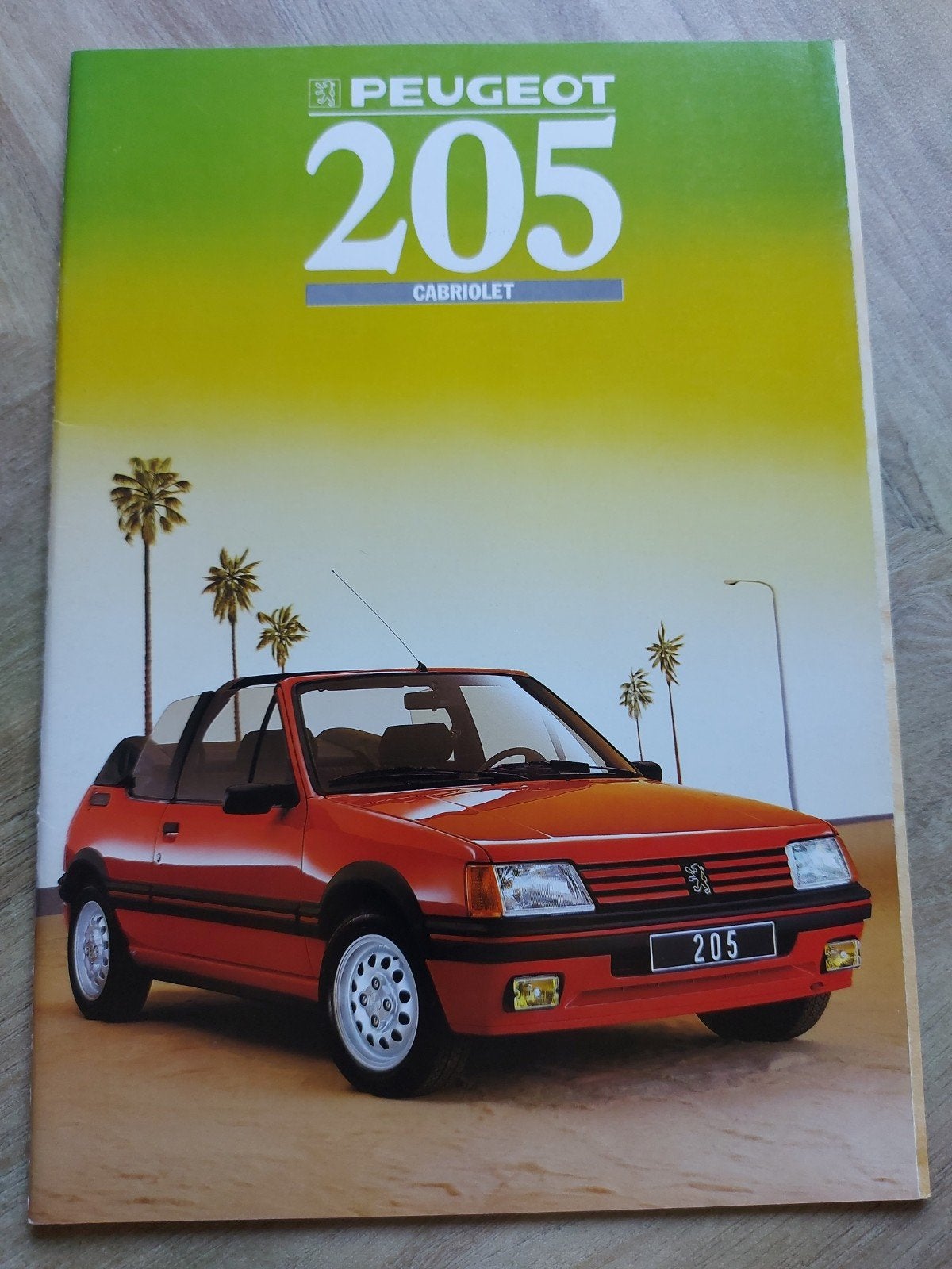 1988 keurige Peugeot 205 cabriolet folder CTi & CT, Ophalen of Verzenden, Zo goed als nieuw, Peugeot