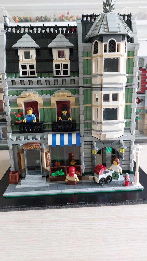 Origineel Lego 10185 Green Grocer, Ophalen of Verzenden, Zo goed als nieuw