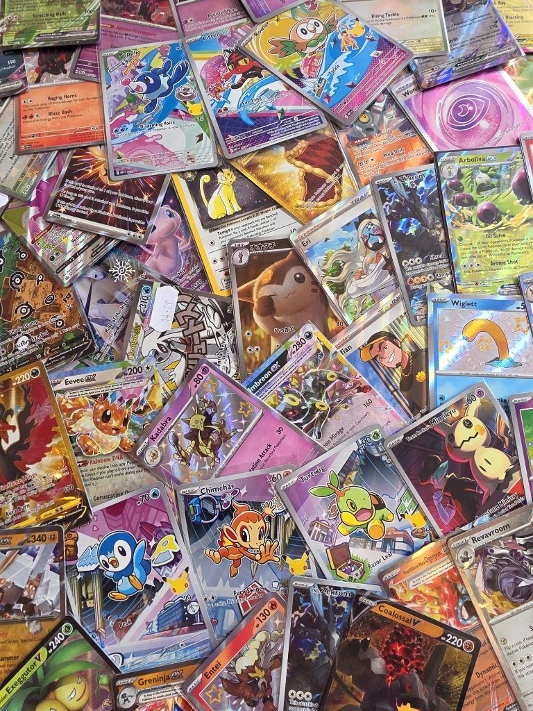 Pokémon-, One Piece-, Magic- of Yu-Gi-Oh!-kaarten verkopen?, Ophalen of Verzenden, Nieuw, Meerdere kaarten, Foil
