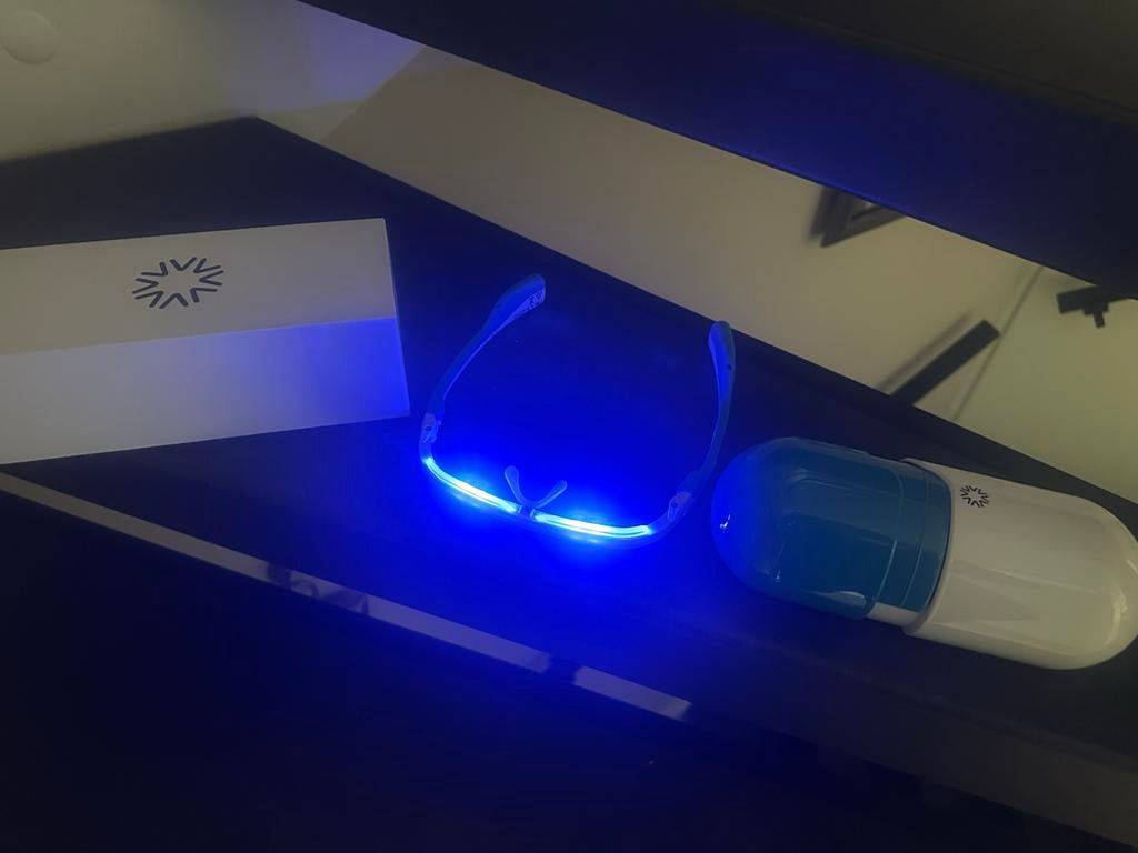 AYO lite lichttherapie bril, Sport en Fitness, Gezondheidsproducten en Wellness, Zo goed als nieuw, Overige typen, Ophalen