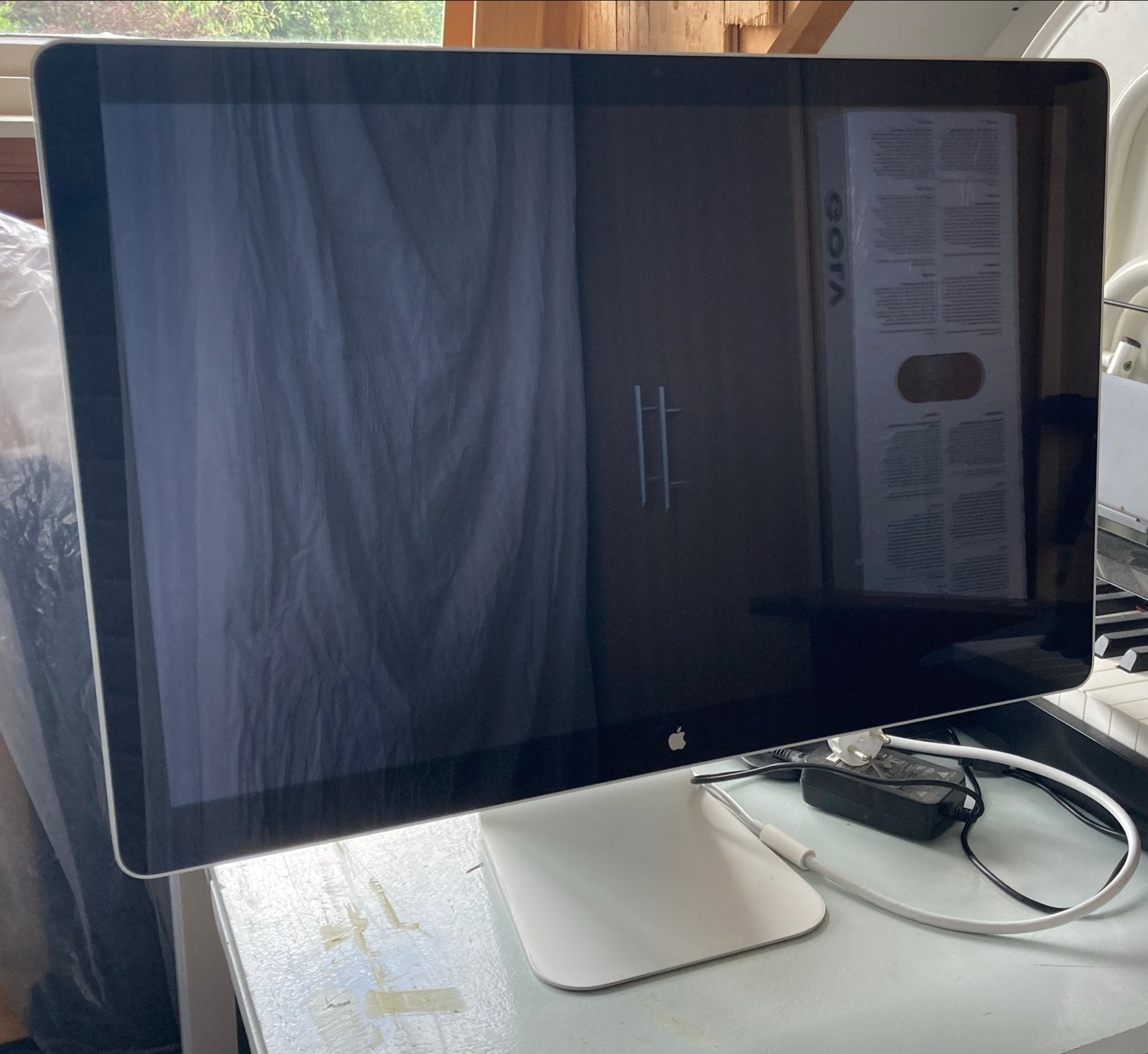 Apple LED Cinema Display 21 inch, Ophalen, 21 inch, Niet werkend, LED