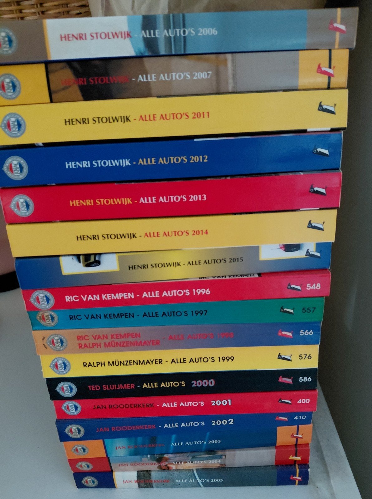 Knac jaarboeken 17 stuks, Boeken, Ophalen of Verzenden, Zo goed als nieuw