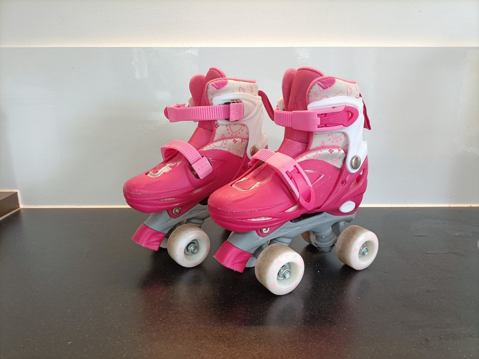 rolschaatsen skeelers skates maat 31 32 33 34, Ophalen of Verzenden, Verstelbaar, Gebruikt