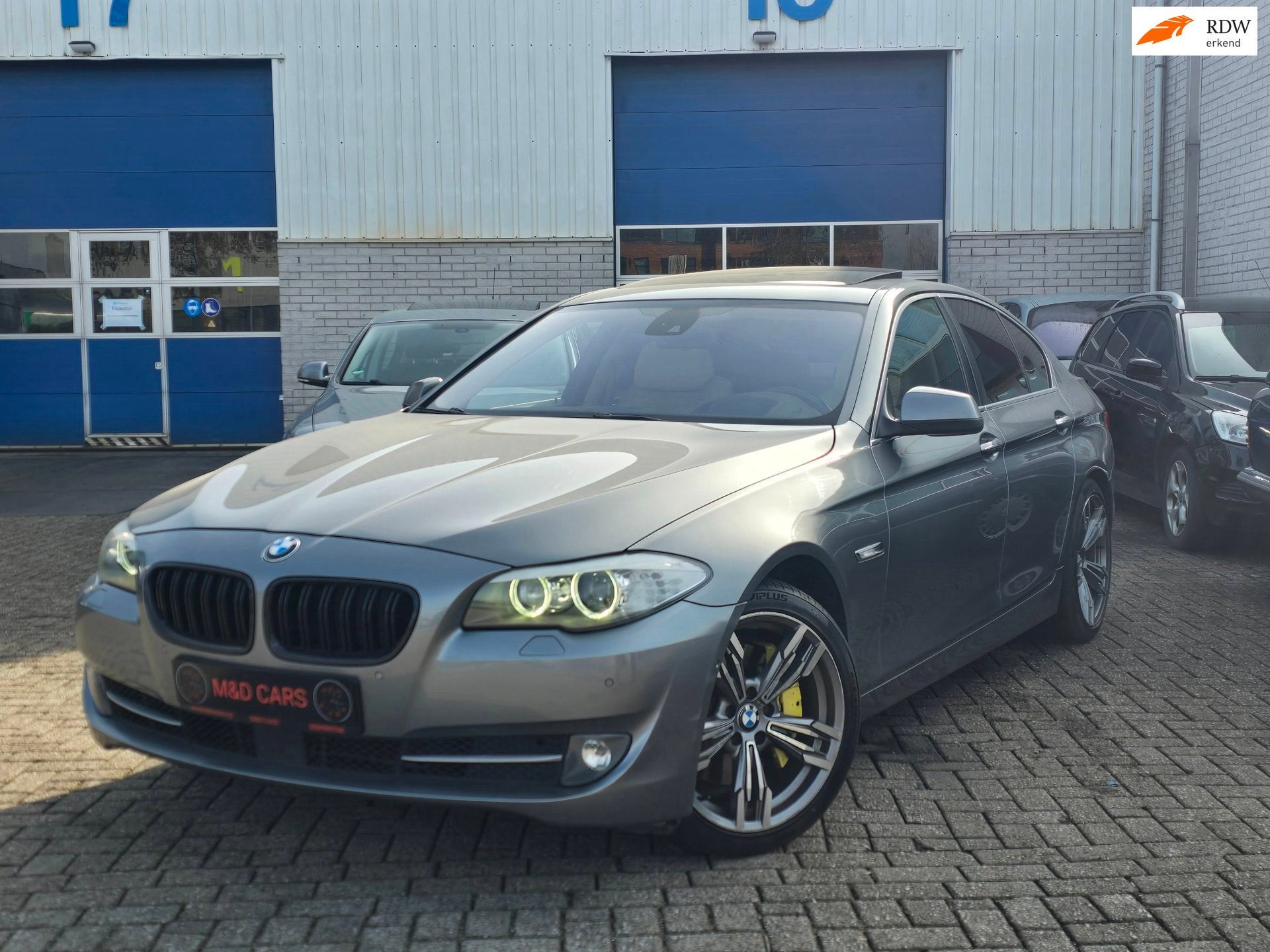 BMW 5-serie 535i High Executive AUTOMAAT/SCHUIFDAK/MEMORY ST, Auto's, BMW, Automaat, Euro 5, Achterwielaandrijving, Gebruikt
