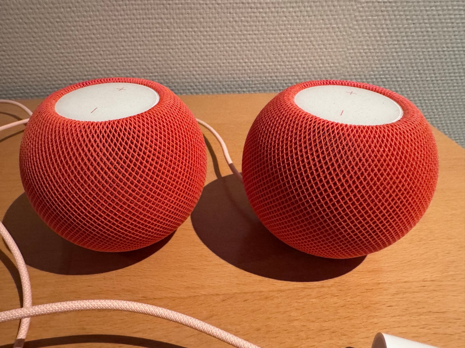 Apple HomePod Mini Oranje - Zo goed als nieuw, Audio, Tv en Foto, Ophalen of Verzenden, Zo goed als nieuw, Oranje