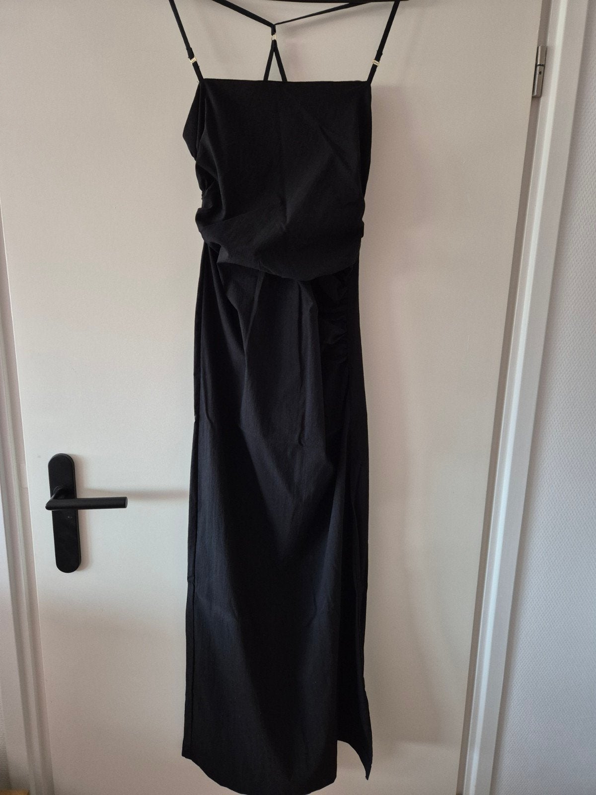 Prachtige galajurk / feestjurk /avondjurk Maat S, Kleding | Dames, Jurken, Mango, Zwart, Ophalen of Verzenden, Zo goed als nieuw