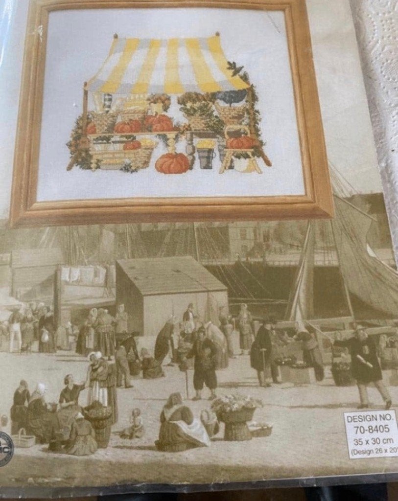 BORDUURPAKKET PERMIN OF COPENHAGEN POMPOEN MARKTKRAAM, Ophalen of Verzenden, Nieuw, Handborduren, Borduurpakket