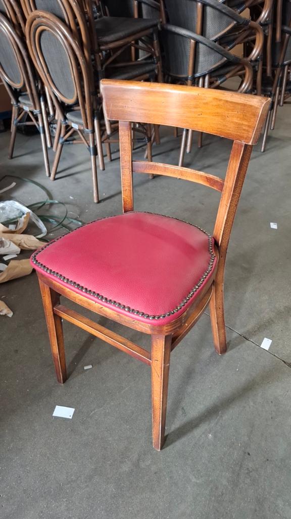 18 thonet cafe bistro stoelen horeca HUTTEN partij bentwood, Ophalen of Verzenden, Bruin, Leer, Vijf, Zes of meer stoelen