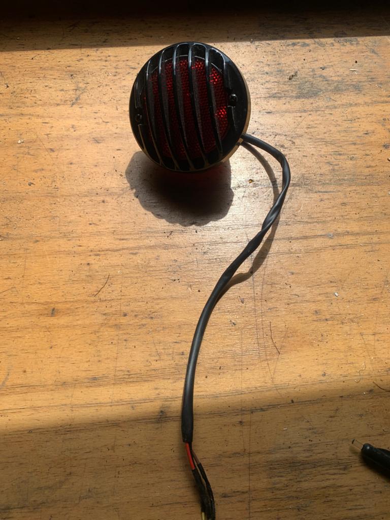 Achterlicht motor 3 in een rem, achter, kenteken verlichting, Ophalen of Verzenden