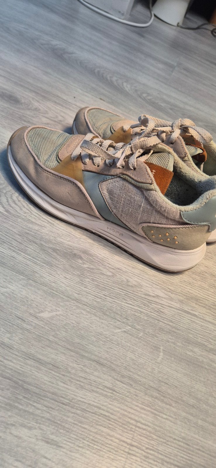 leuke schoenen van HOFF, Overige kleuren, Ophalen of Verzenden, Gedragen, Sneakers of Gympen