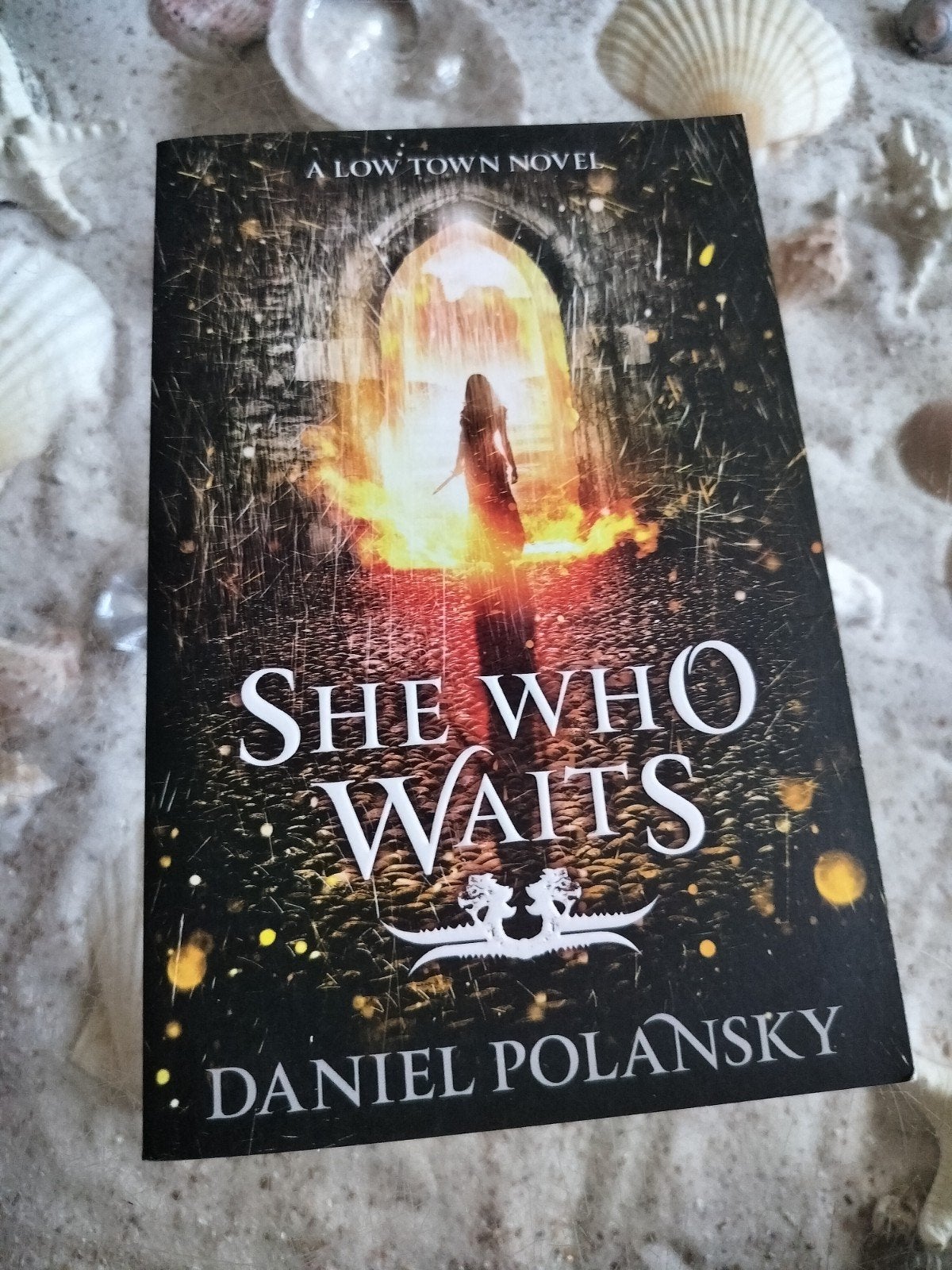 Daniel Polansky - She who waits - Low town - English, Ophalen of Verzenden, Zo goed als nieuw