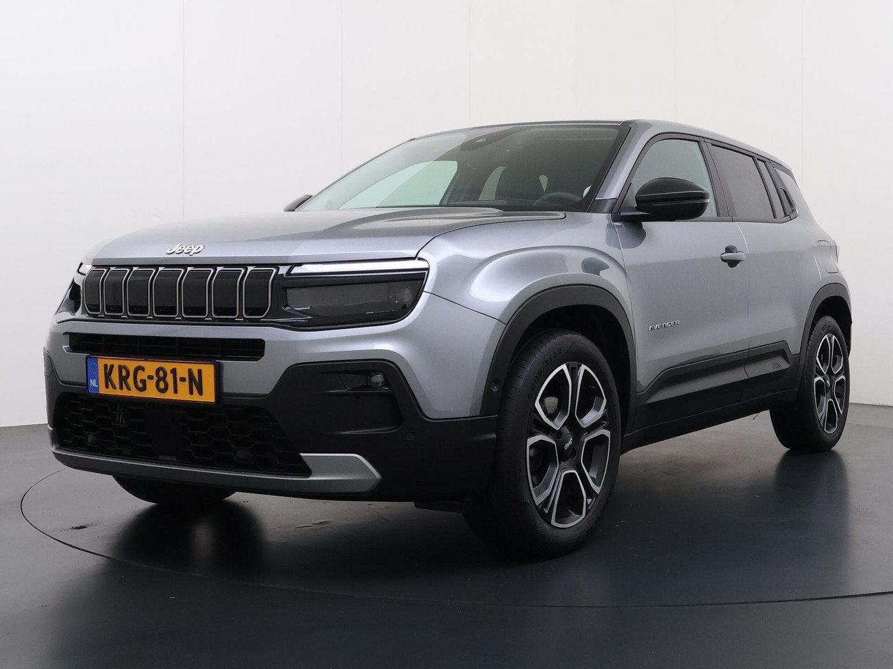 Jeep Avenger Summit 100pk | Navigatie via Apple Carplay en A, Auto's, 101 pk, Gebruikt, 1199 cc, Bedrijf