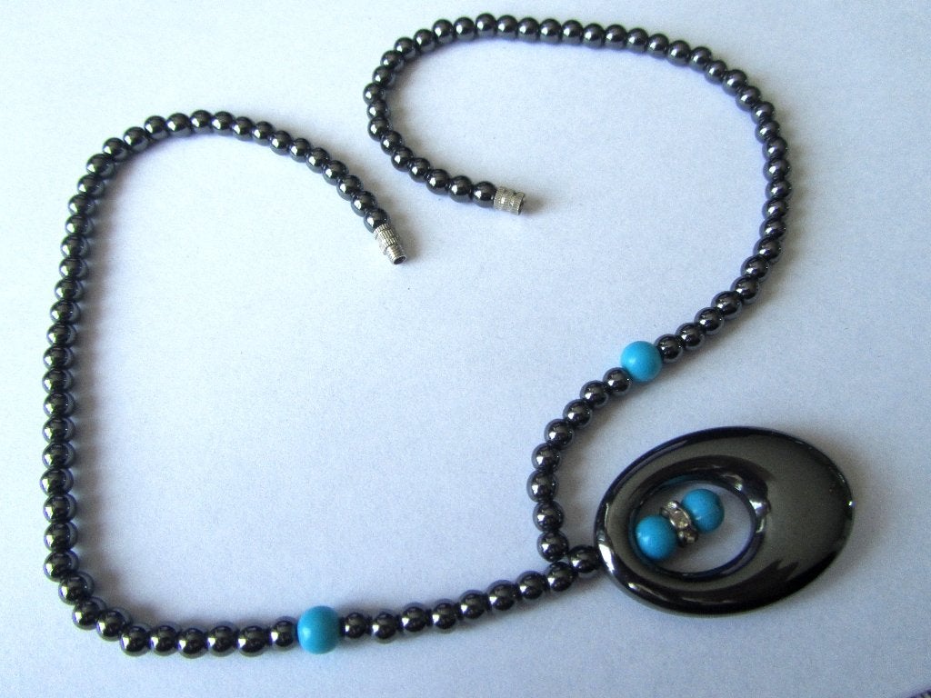 Mooie set van Hematiet (bloedsteen) ketting met grote hanger, Ophalen, Zo goed als nieuw, Steen of Mineraal, Met edelsteen