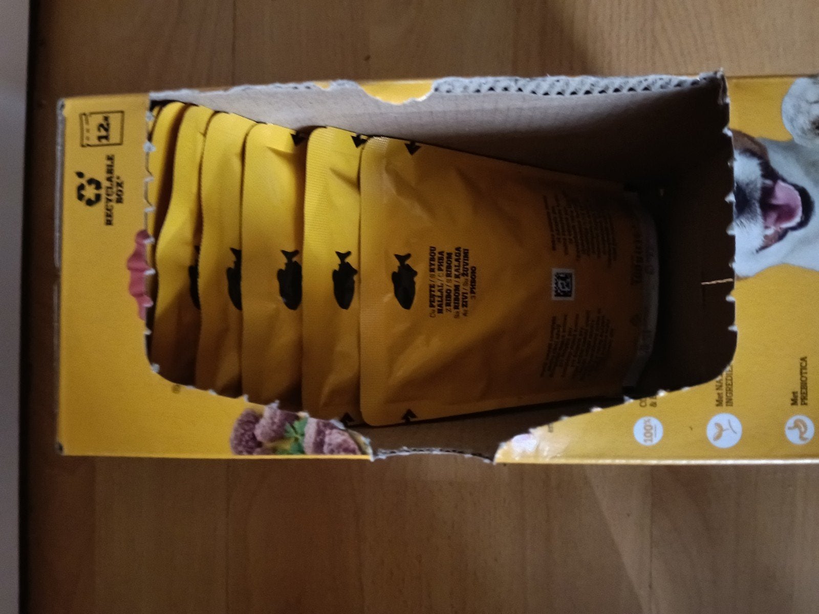 Pedigree hond zakjes saus vis, Ophalen