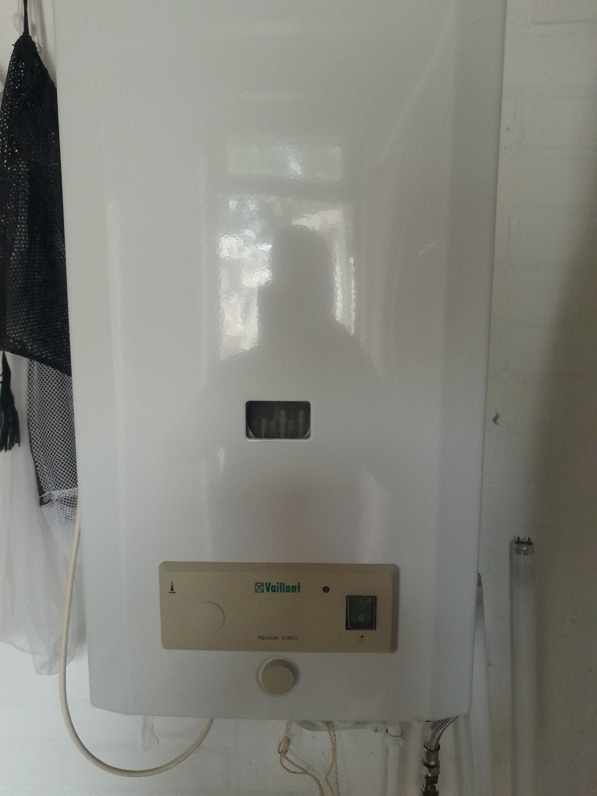 Vaillant Geiser Premium Turbo 19/2 - Goede staat, Gebruikt, Aardgas, Geiser, Ophalen of Verzenden