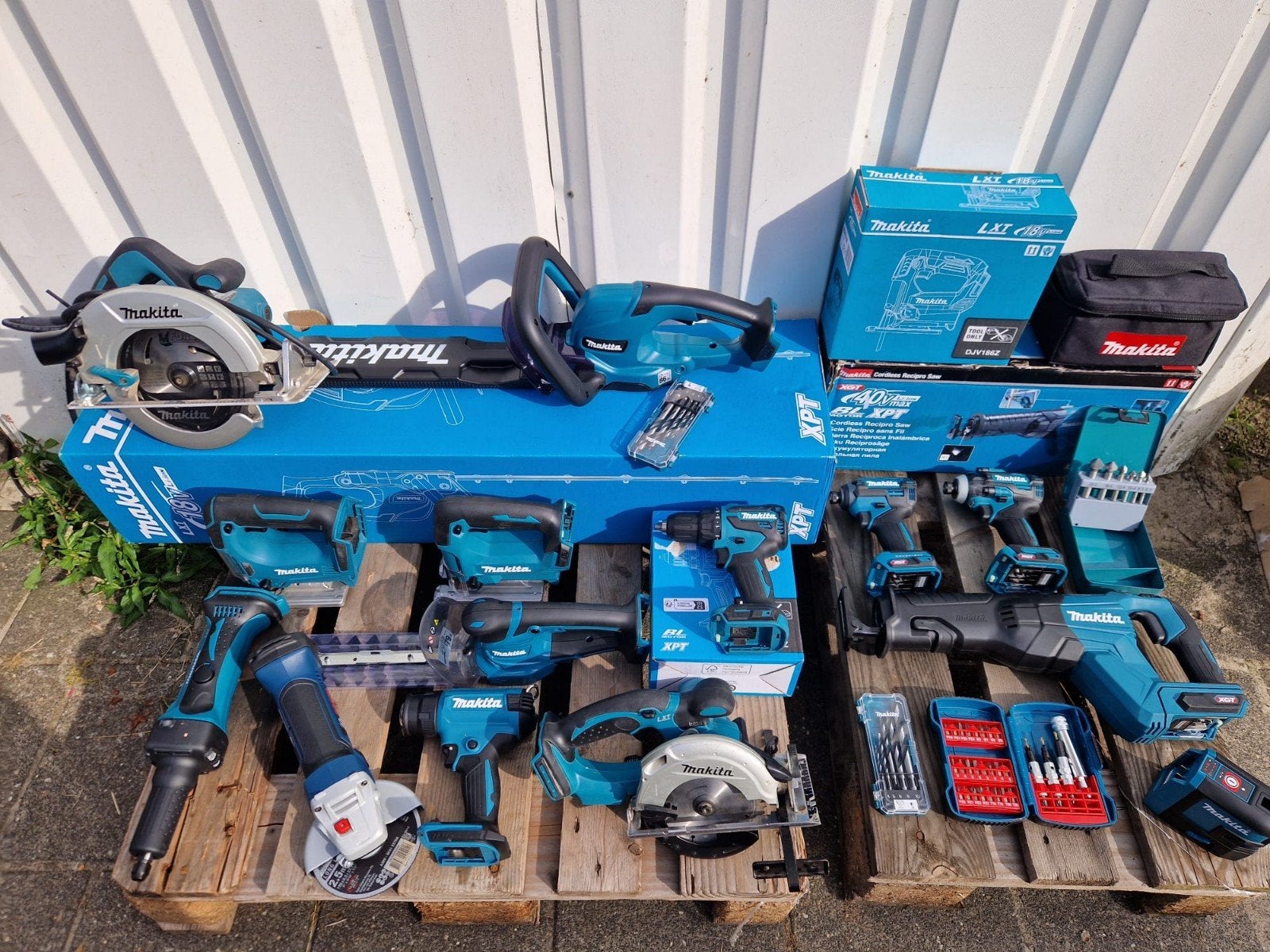 Grote partij Makita gereedschap, nieuw en zo goed als nieuw, Ophalen of Verzenden, Zo goed als nieuw, Accuboormachine, Makita
