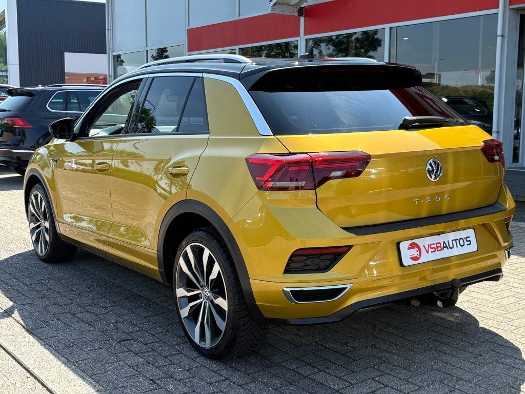 Volkswagen T-ROC 1.5 TSI AUT. ACT 150PK R-LINE SPORT PANO-DA, Auto's, Volkswagen, Automaat, Leder, Bedrijf, SUV of Terreinwagen