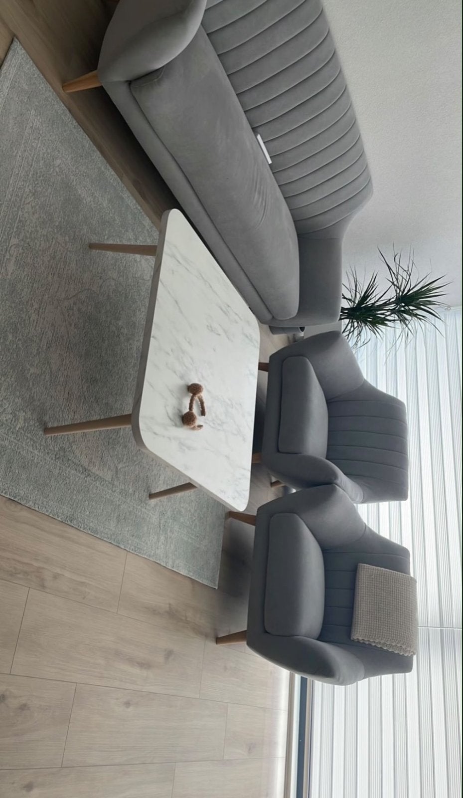 Grijze 2-zitsbank en 2 fauteuils - Zo goed als nieuw, Ophalen, 150 tot 200 cm, 75 tot 100 cm, Rechte bank