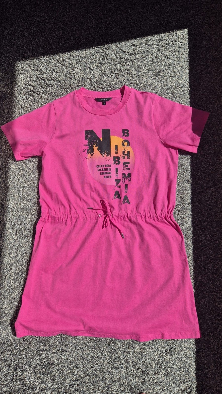 Nikkie T-shirt jurk roze maat 40 met Ibiza print, Maat 38/40 (M), Ophalen of Verzenden, Zo goed als nieuw, Nikkie