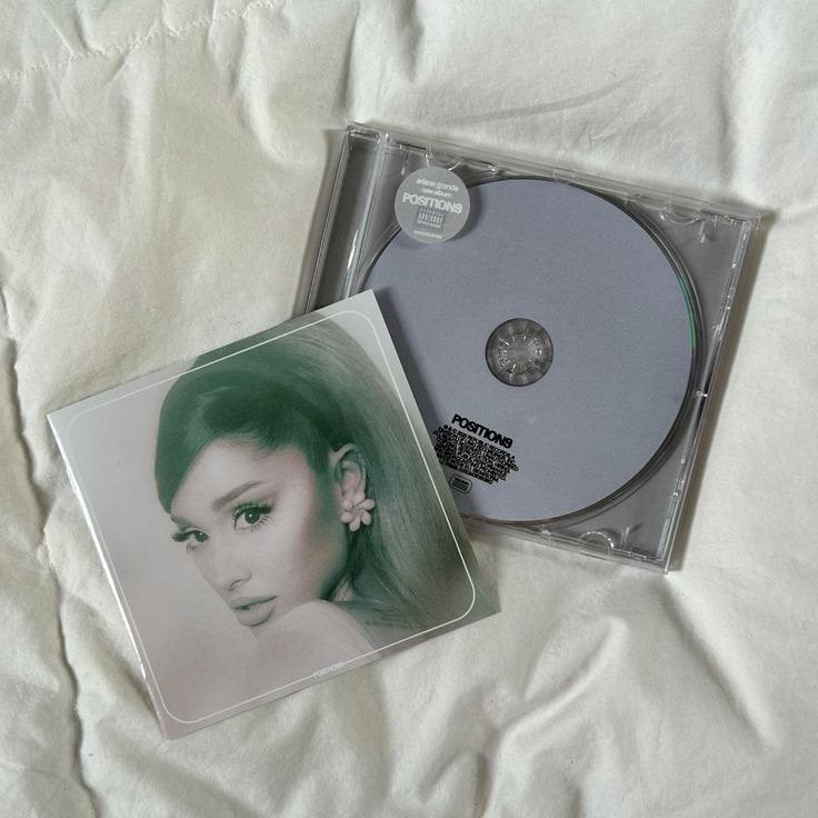 ariana grande postitions deluxe cd, Verzenden, Zo goed als nieuw