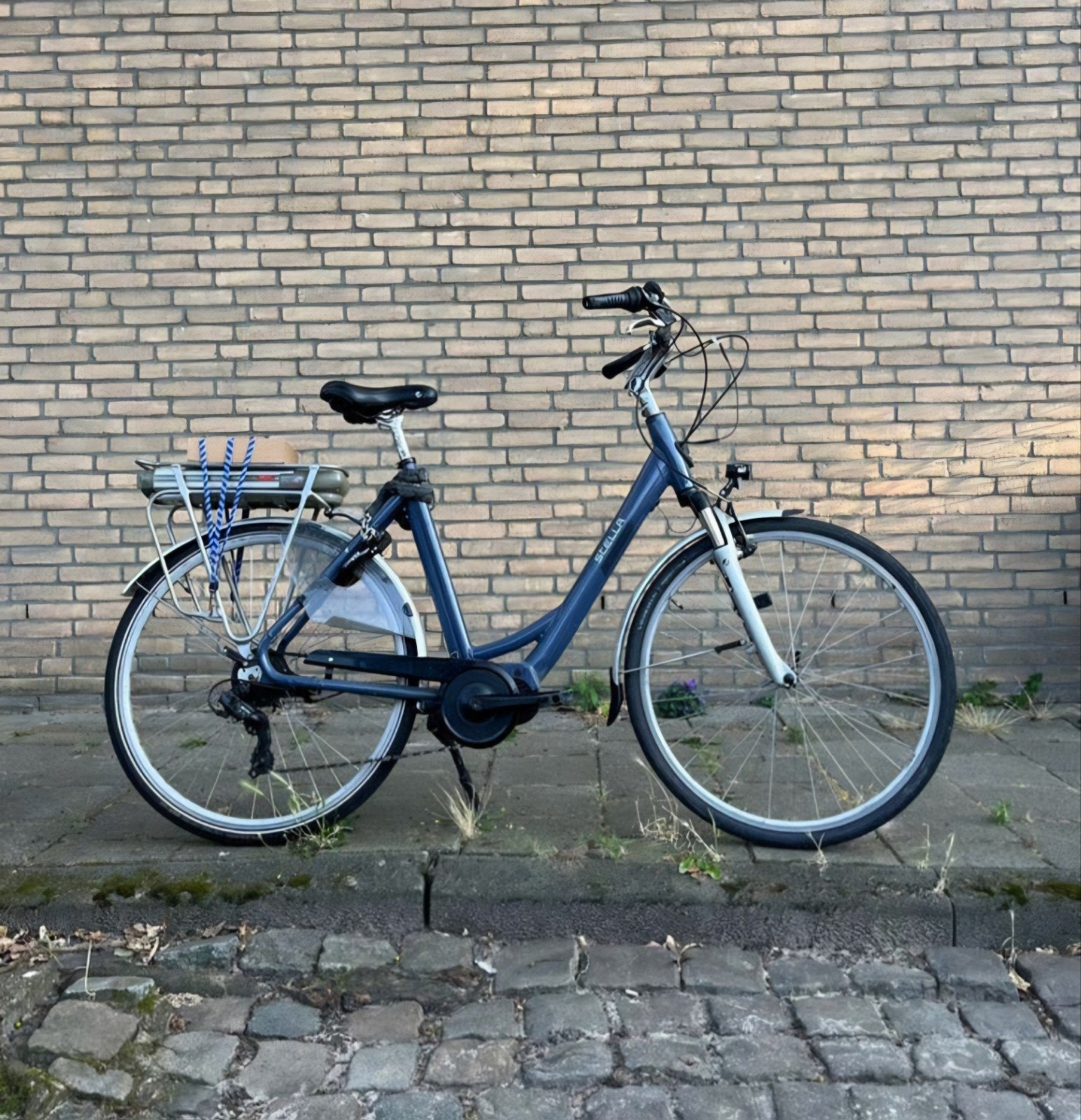 Stella e-bike met 7 versnellingen en oplader, Gebruikt, 51 tot 55 cm, 30 tot 50 km per accu, Ophalen