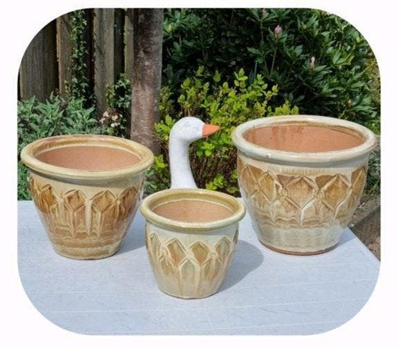 🪴🪴🪴  set van 3 bloempotten,   crème/oker, Rond, Zo goed als nieuw, Minder dan 40 cm, Terracotta