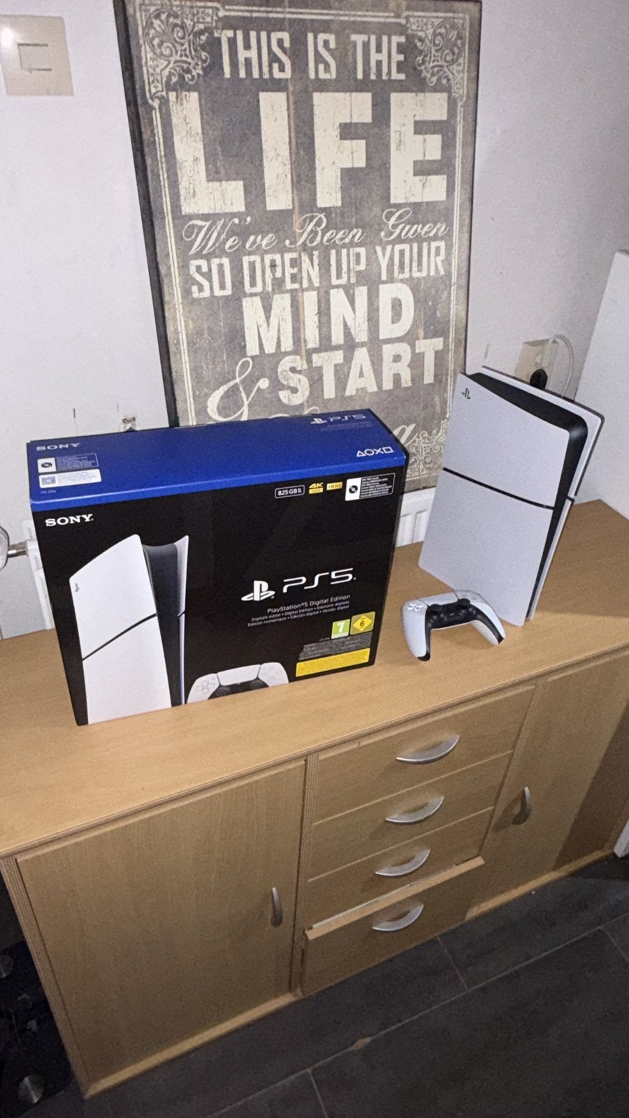 Ps5 digital 1 week oud helemaal nieuw, Ophalen of Verzenden, Zo goed als nieuw