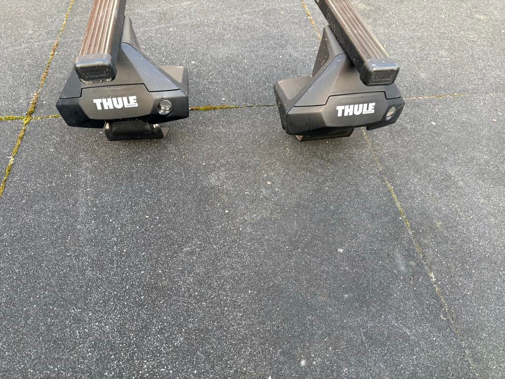 Thule dakdragers - Evo Clamp 7105, Ophalen, Zo goed als nieuw