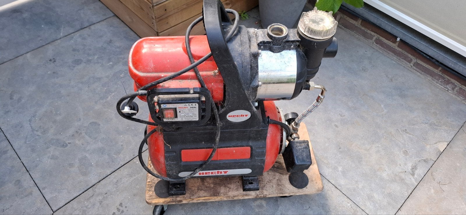 Hydrofoorpomp Hecht 3331 probleem drukvat., Ophalen