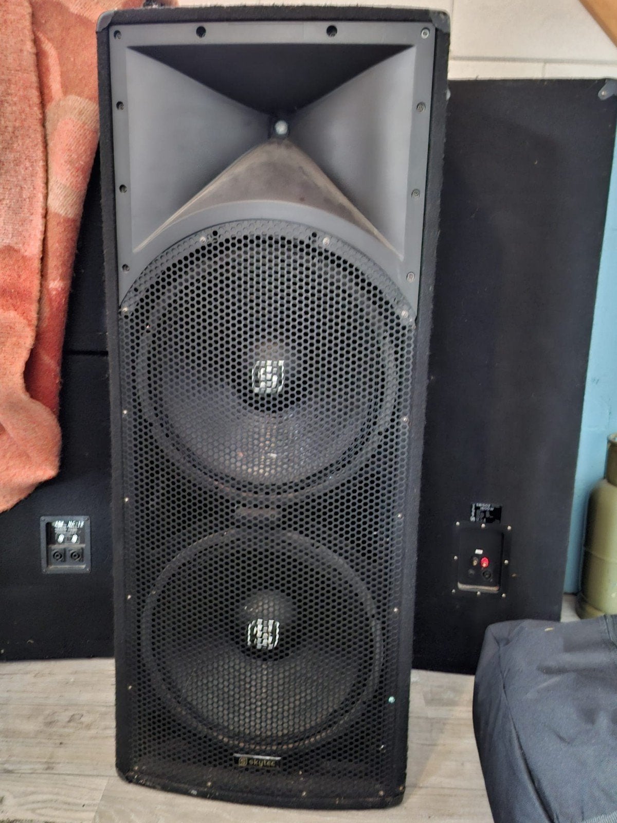 Skytec SBI502 PA-speakerset 1600W - 2 stuks, Gebruikt, Ophalen, 150 watt of meer, Overige merken